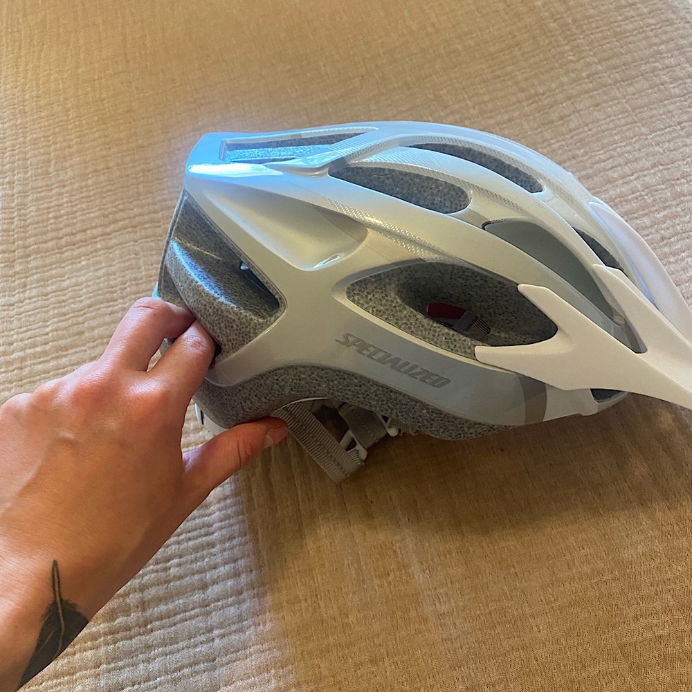 Specialized Sierra Bike Helmet